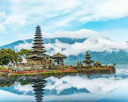 bali दुनिया के 10 सबसे खूबसूरत ट्रैवल डेस्टिनेशन – एक बार ज़रूर जाएं!"